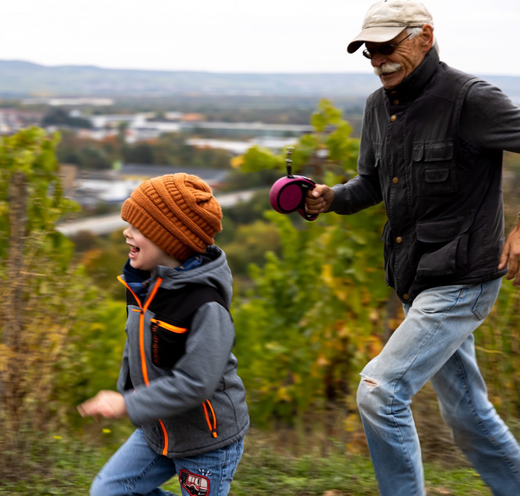 Mehr als nur reden: Ganzheitliche Therapie und Yogatherapie zur Traumaintegration und mehr Lebensfreude